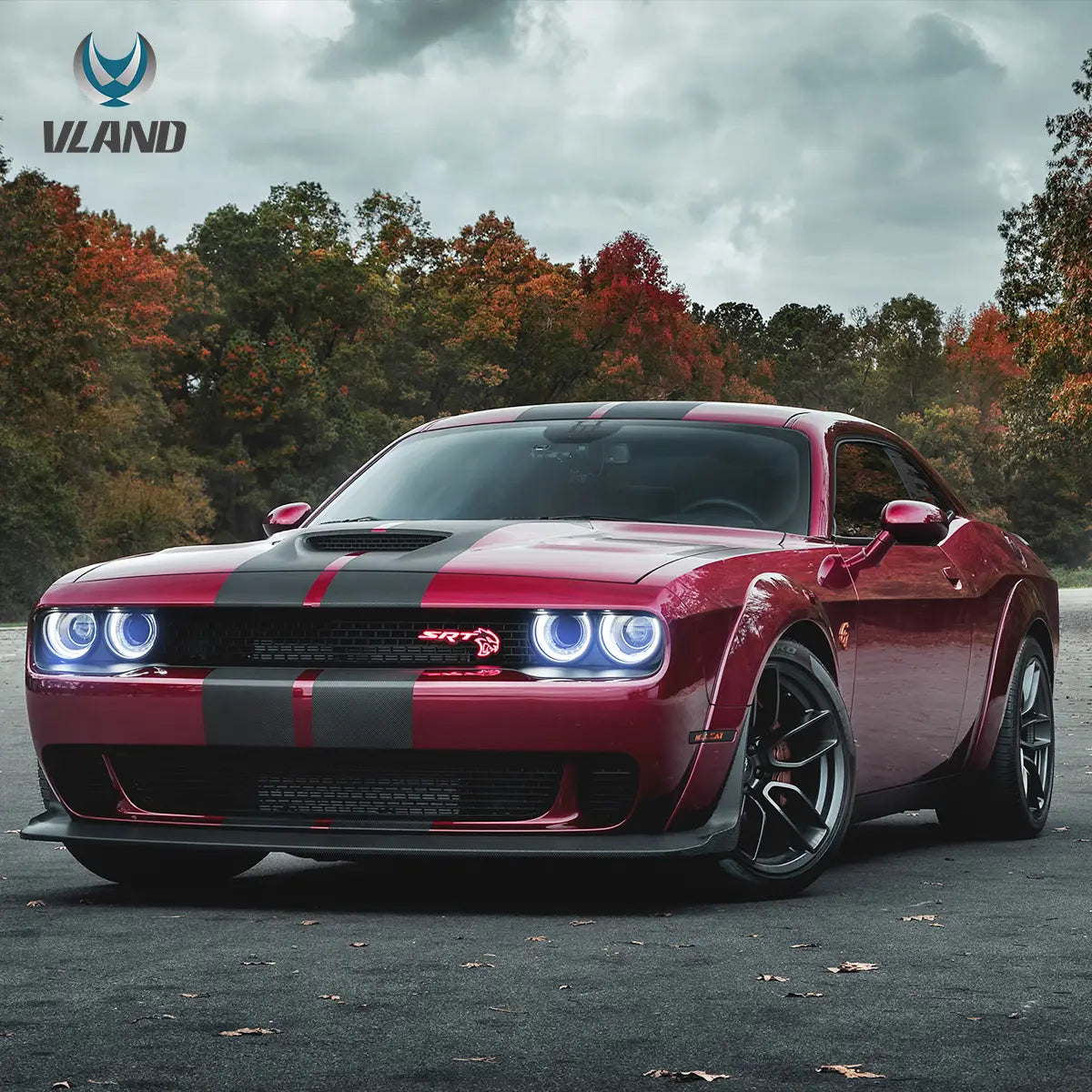 15-24 Dodge Challenger Vland juodi RGB priekiniai žibintai [E-mark]